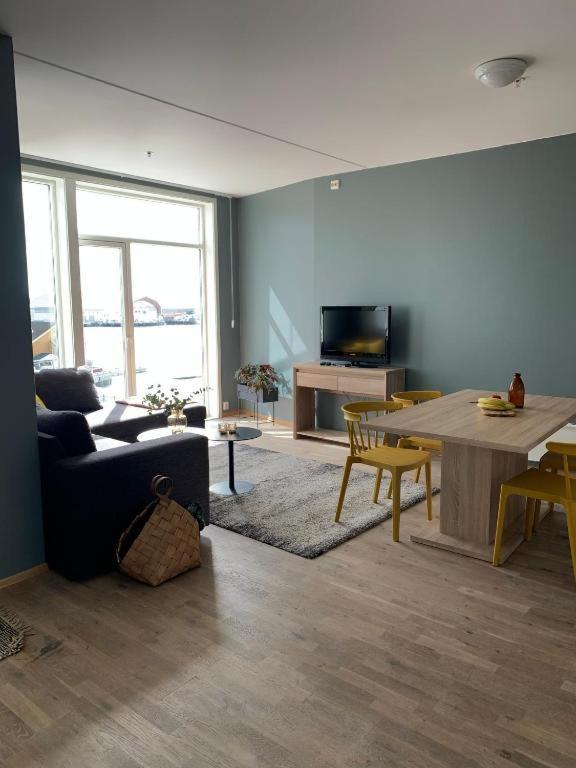 Svolvaer Havn Apartments Екстер'єр фото